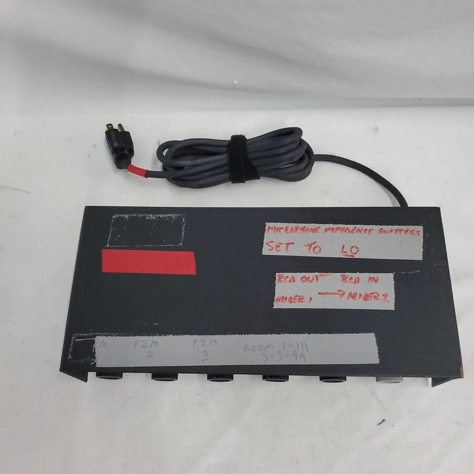 Shure Brothers Microphone Mixer M68FC Vintage 4-CH Mic Mixer - Image 3 of 4