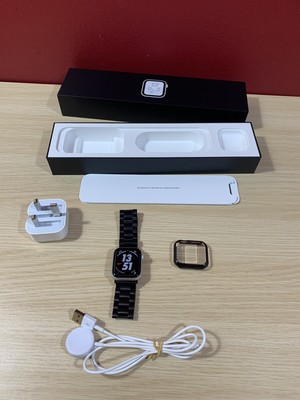 model a1977 apple watch