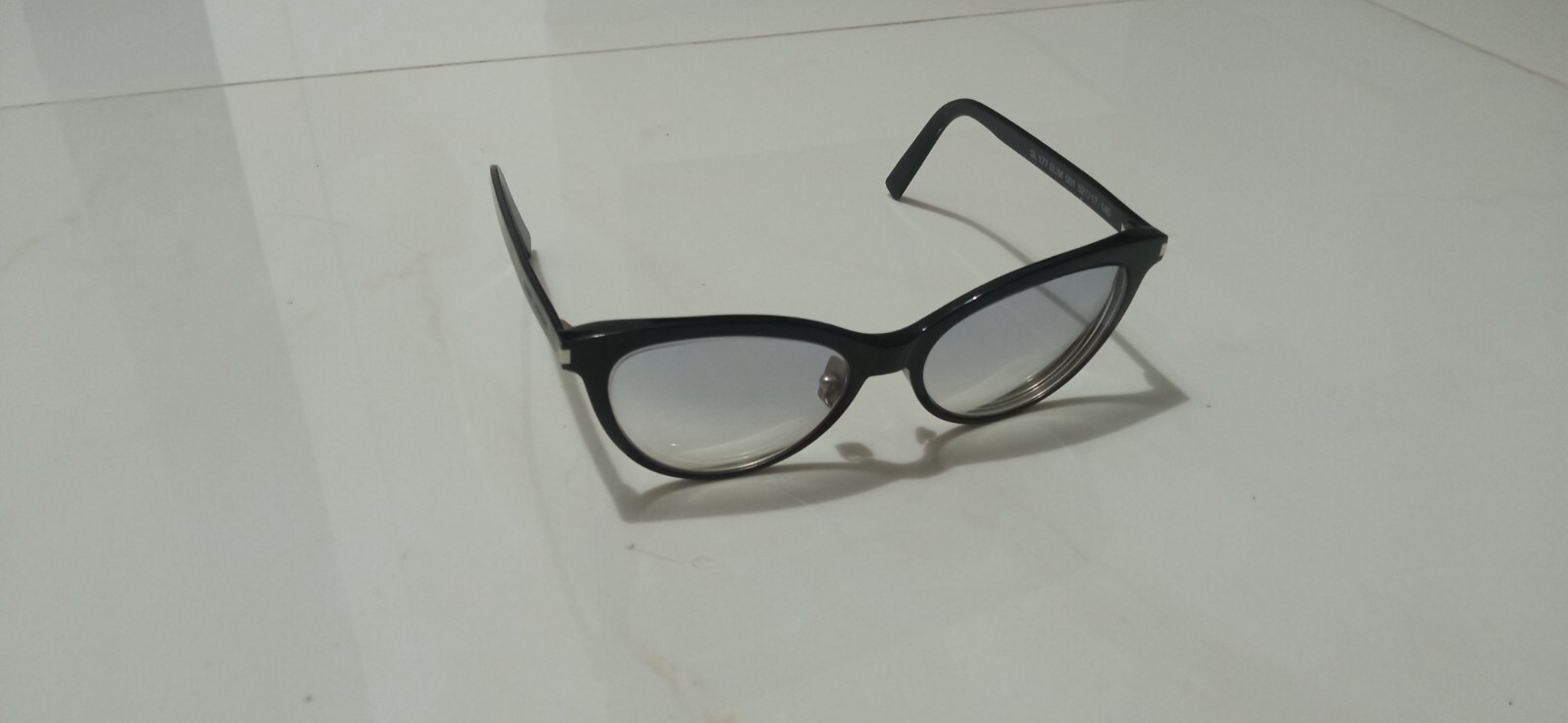 OCCHIALI Yves Saint Laurent