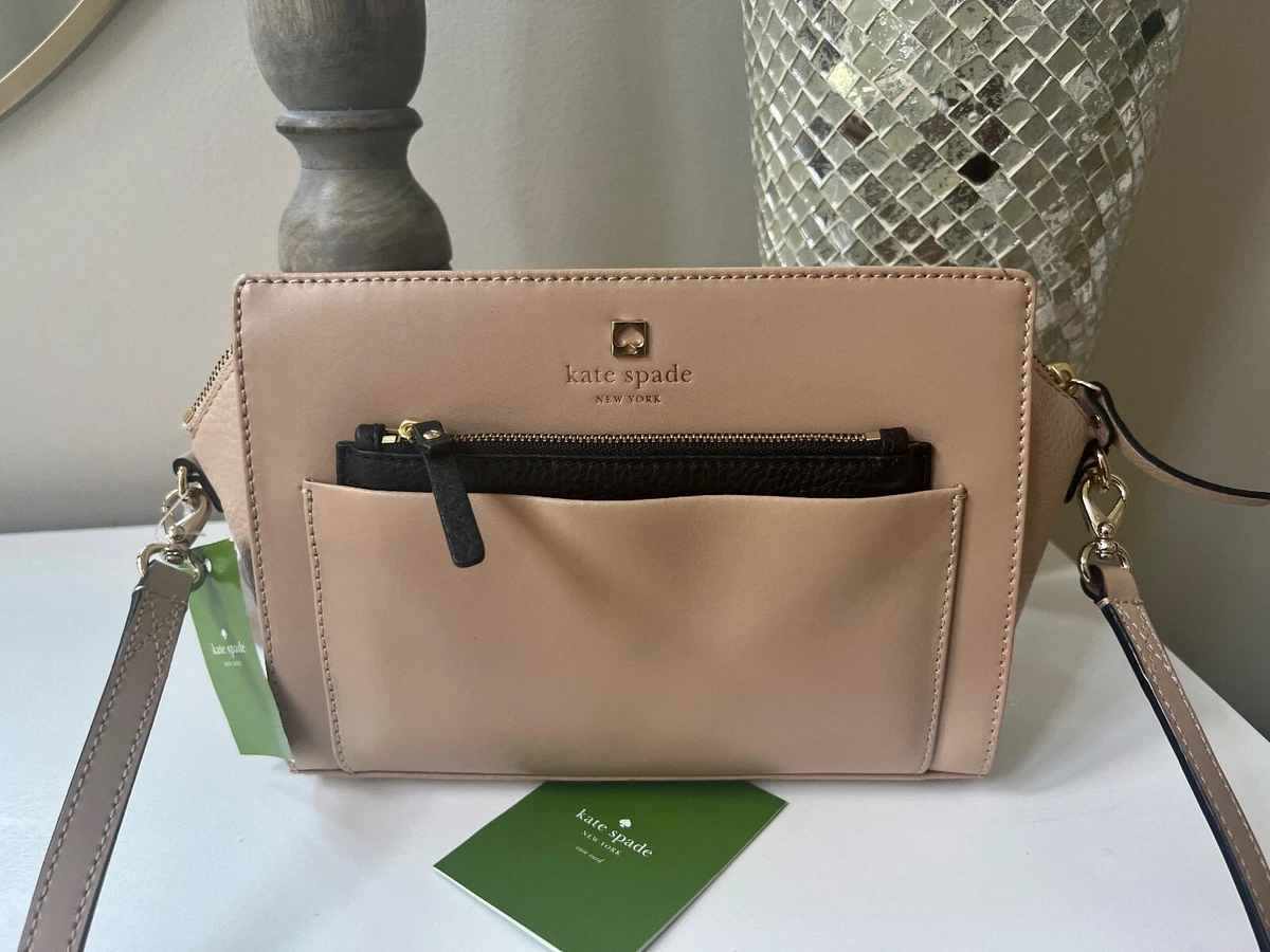 beige kate spade crossbody bag