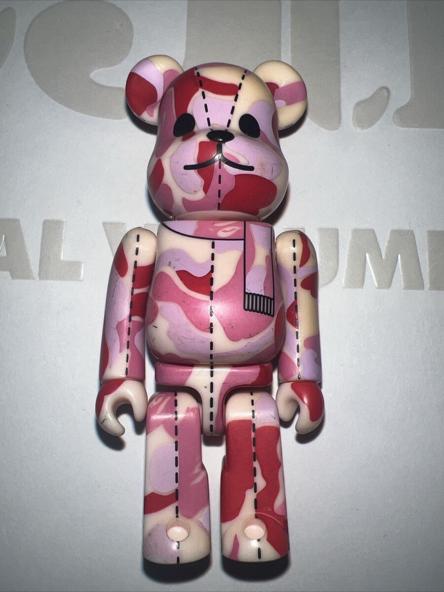 BAPE PLAY BE@RBRICK 🐻🧱100% Pink CAMO MEDICOM bearbrick BAPE PLAY BE@RBRICK 🐻🧱100% Pink CAMO MEDICOM bearbrick