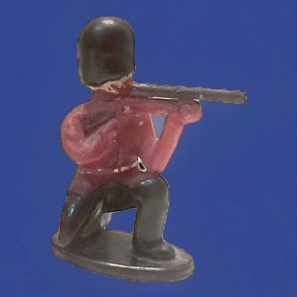 Três Vintage Estrela Solitária de Plástico Soldados Britânicos Banda e Fuzileiro - Imagem 4 de 4