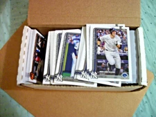 2025 TOPPS UPDATE SERIES - 200 CARD LOT - STARS, RCs, INSERTS, NUMBERED