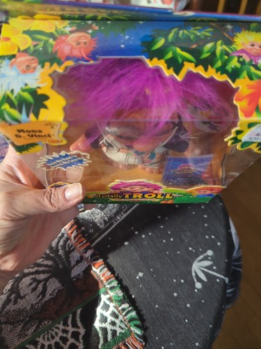 Neu in Box Vintage 2001 Playmates Totally Troll Puppe Mona D. Vinci Serie 2 Neu im Karton! - Bild 9 von 10