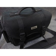 Nikon Camera Bag Mens Black Solid Shoulder Strap Padded DSLR Gadget Case Utility