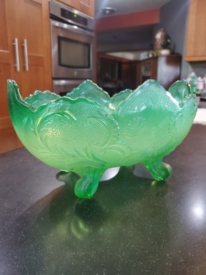 Jeanette Glass Green Ombre Fruit/Bread Footed Dish