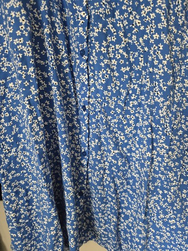 Ladies Blue Flower Button Down Dress Size 18 No Tags Cut Off - Picture 3 of 6