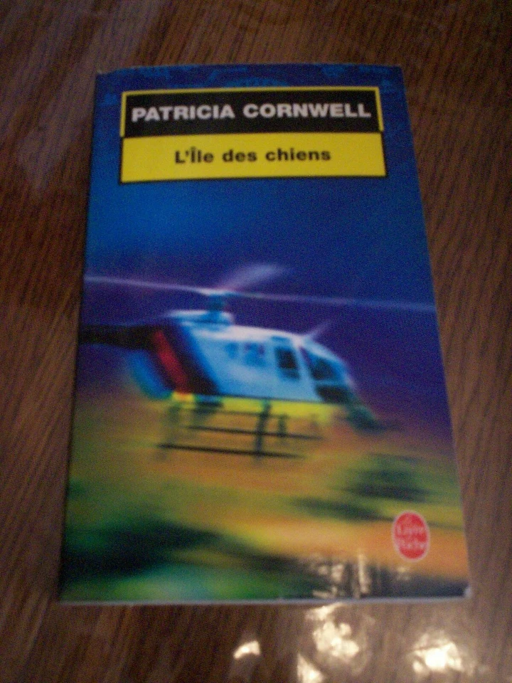 L’ÎLE DES CHIENS - Patricia Cornwell - - Photo 1/1