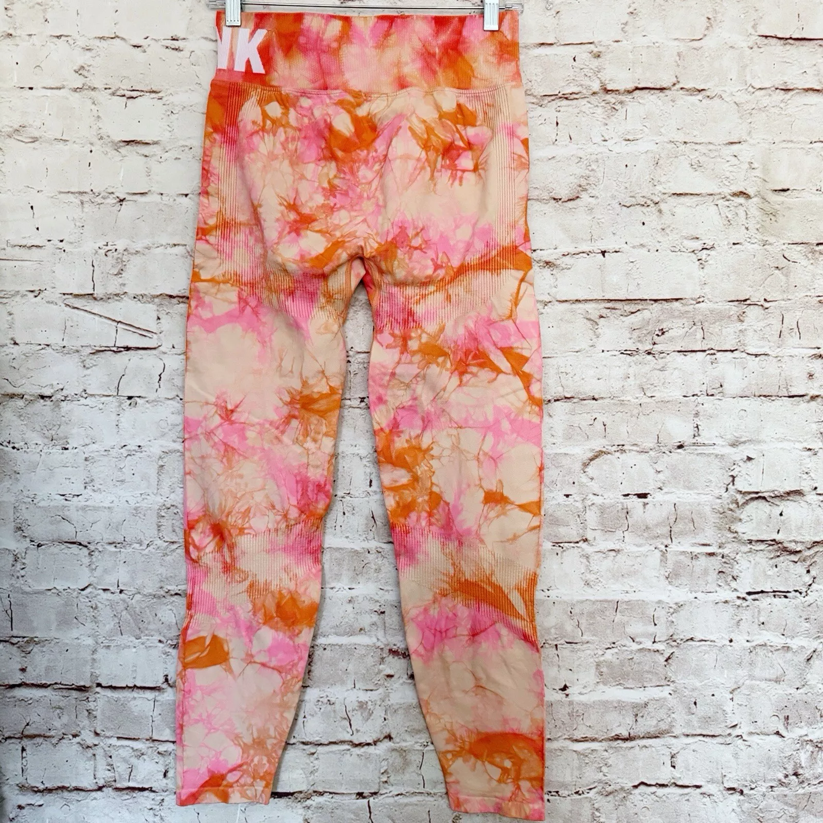 victoria-secret-vs tie dye leggings