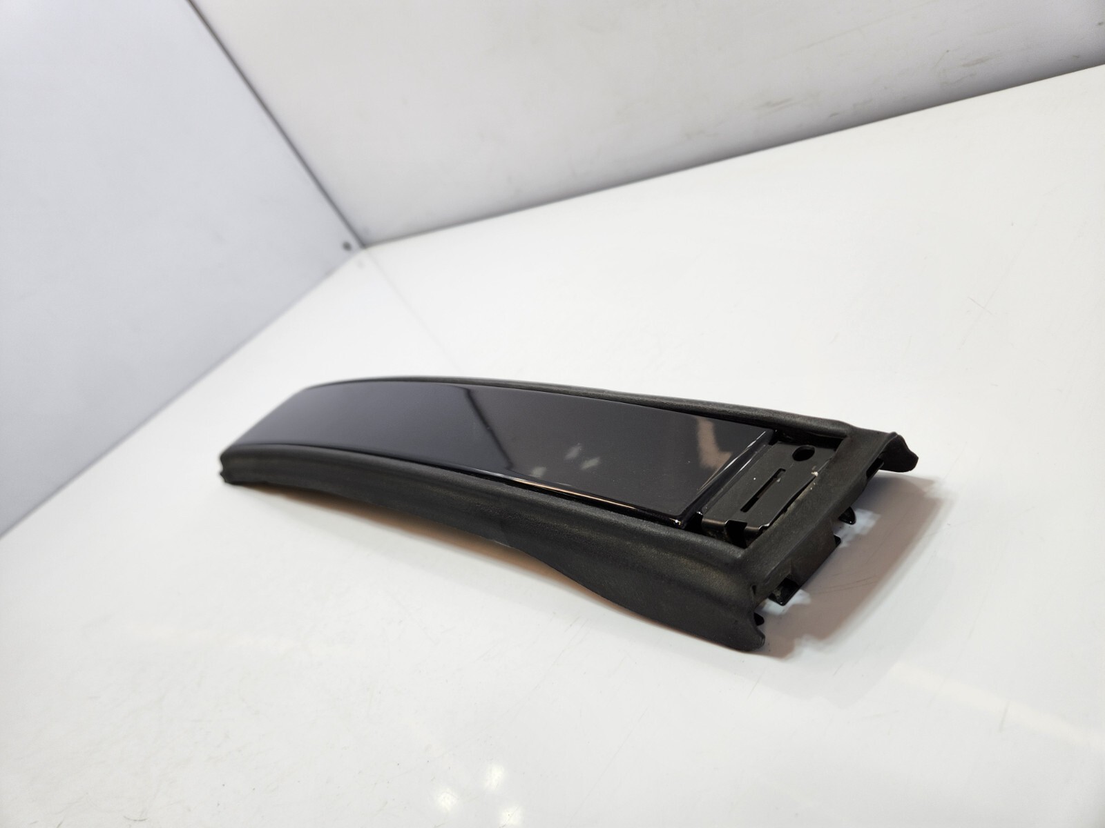 ✅ 2010-2018 OEM Rolls Royce Ghost RR4 Center B Pillar Passenger Door Trim Cover