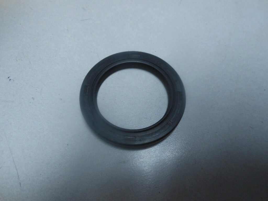 HTCYページ NOS Oil Seal Fits: Kawasaki 87-90 ZX750 92049-1263 | eBay UK