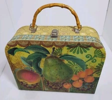 Decorative Fruit Storage Box With Metal Clasp Bamboo Handle Pear Apple Green 10"