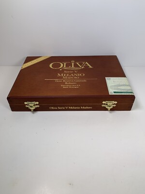 Oliva Serie V Melanio Maduro EMPTY Wooden CIGAR Box Hinged 9'' x 8'' x 2''