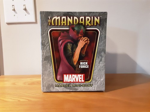 Bowen Designs Mini-Bust Statue The Mandarin #1182/1800 Iron Man - Picture 12 of 17