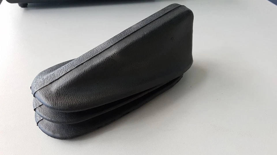 Fuelle de goma para palanca de freno de mano BMW E10 1502 1602 1802 2002 Ti Tii BMW e3 e12 e24 Foto 2 de 2