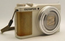 Olympus STYLUS XZ-10 Digital Camera Silver Silver/White JP