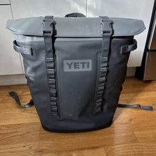 YETI Hopper M12 Backpack Soft Cooler - Charcoal