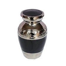 Black Elegance Keepsake Urn   A Refined and Meaningful Tribute