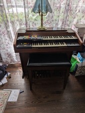 Hammond Electric Organ from the 1970s