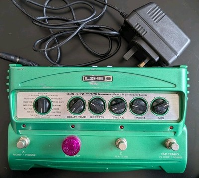 Line 6 DL4 Delay Looper Pedal MK I + Netzteil (VERSANDKOSTENFREI UK)