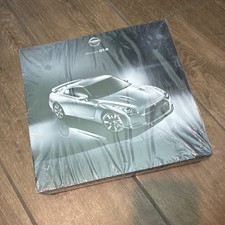 Brochure Nissan GT-R 2012