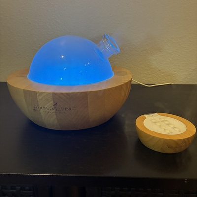 #ad Young Living Aria Wooden Essential Oil Diffuser Changing Sounds amp; Colors EUC $140.00
