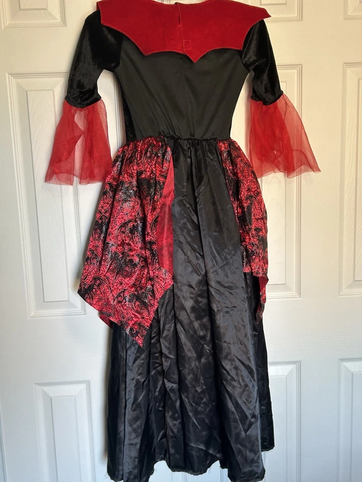 Disfraz de vampira murciélago para niña 7-8 negro rojo brillo terciopelo aro falda Halloween Foto 4 de 4