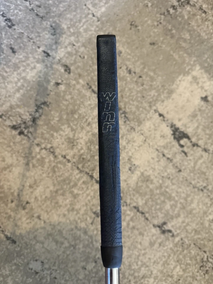 Louisville Golf 35” RH Blade Putter Brass/Maple (Made In USA) Clean w/ Winn Grip - Image 2 of 4