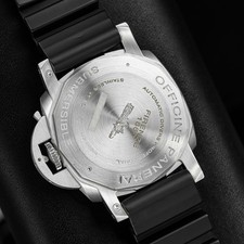 Panerai Submersible Men's Black Watch - PAM00683 7