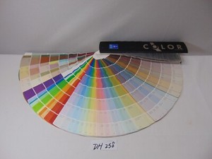 Sherwin Williams Color Paint Sample Swatch Fan Colors 2001 657-2697