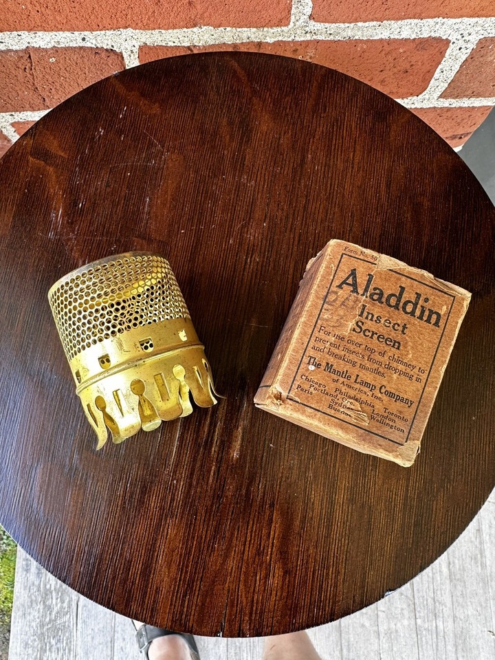 Antique ALADDIN Kerosene OIL LAMP PART BRASS BUG INSECT SCREEN With Box