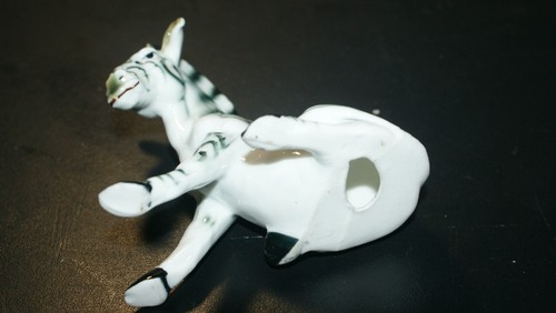 Vintage 1980s Porcelain Zebra - Picture 3 of 4