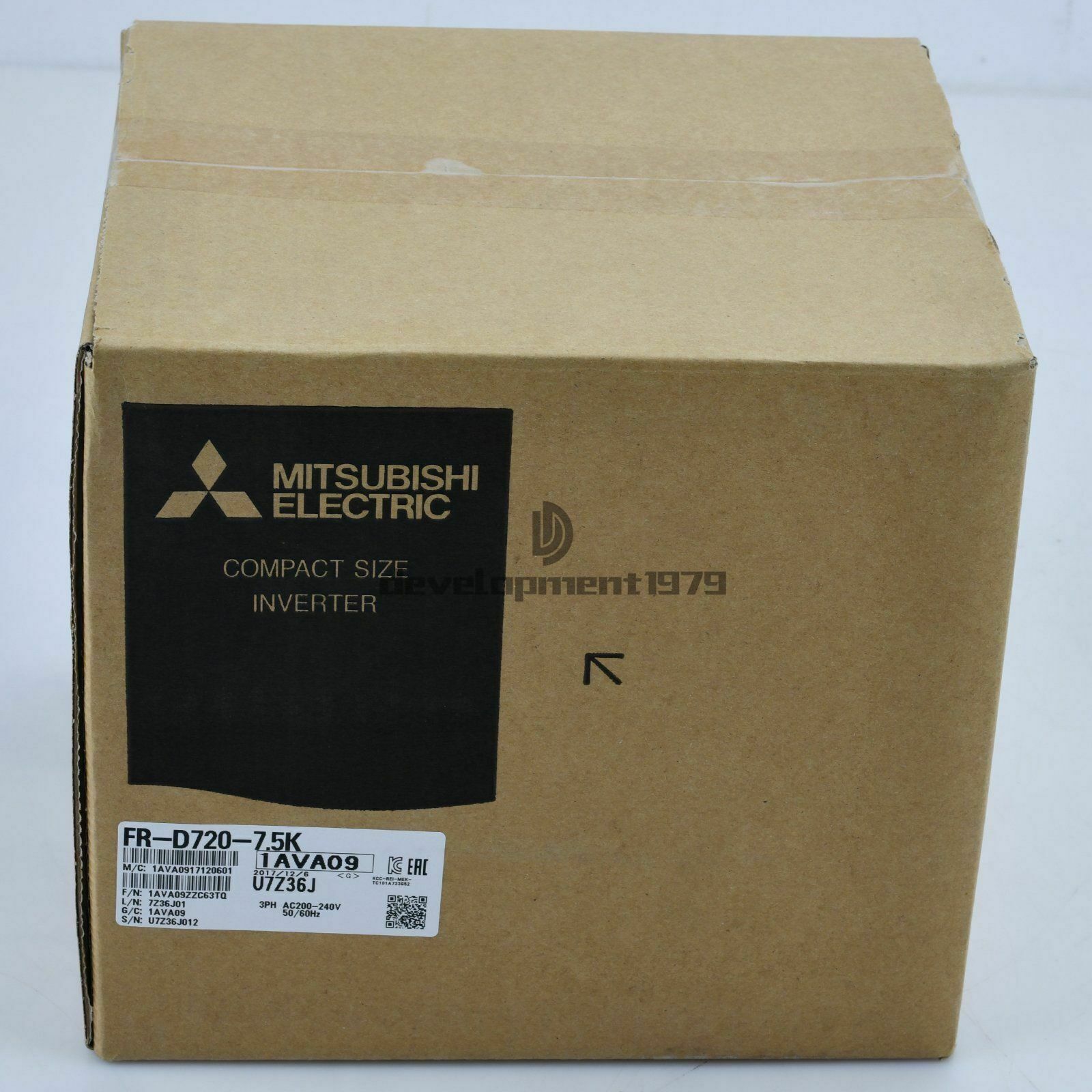 1PCS NEW   frequency converter FR-D720-7.5K #F22