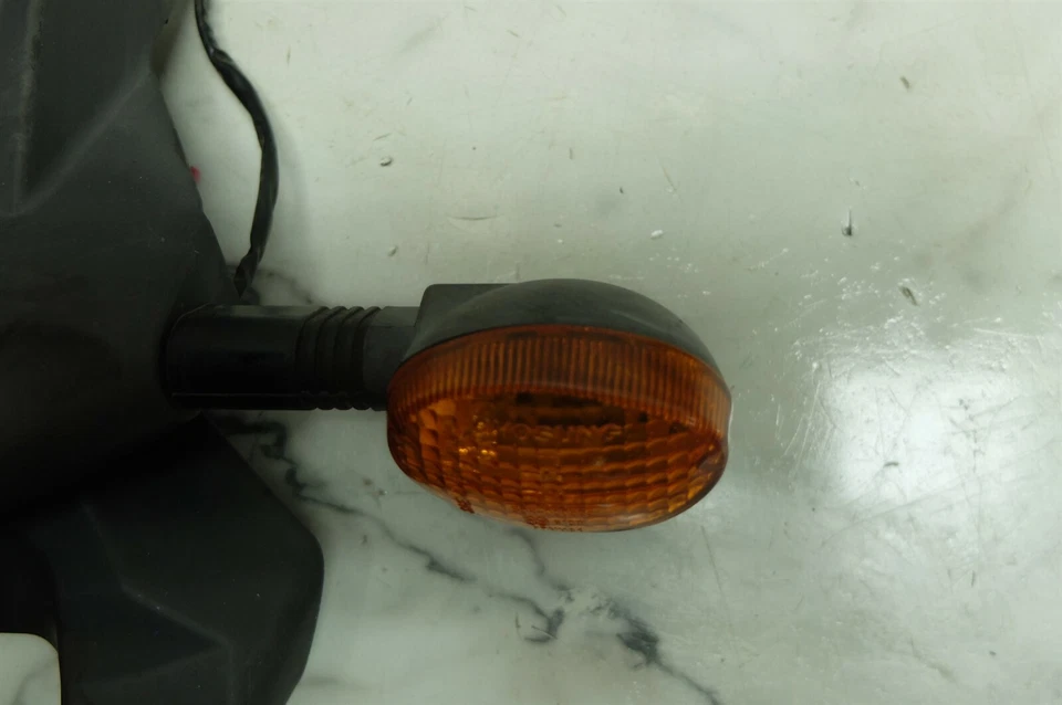 16 Hyosung GT250 GT 250 R GT250R guardabarros trasero e intermitentes intermitentes Foto 4 de 4