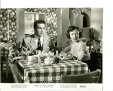 UNDER THE GUN-1951-7.5 X 9.5-STILL-FILM-NOIR-RICHARD CONTE-AUDREY TOTTER-vg VG