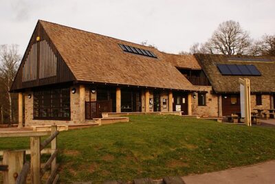 Foto 6x4 Beechenhurst Lodge, Forest of Dean Cannop Diese Ansicht ist gegenüber N c2008