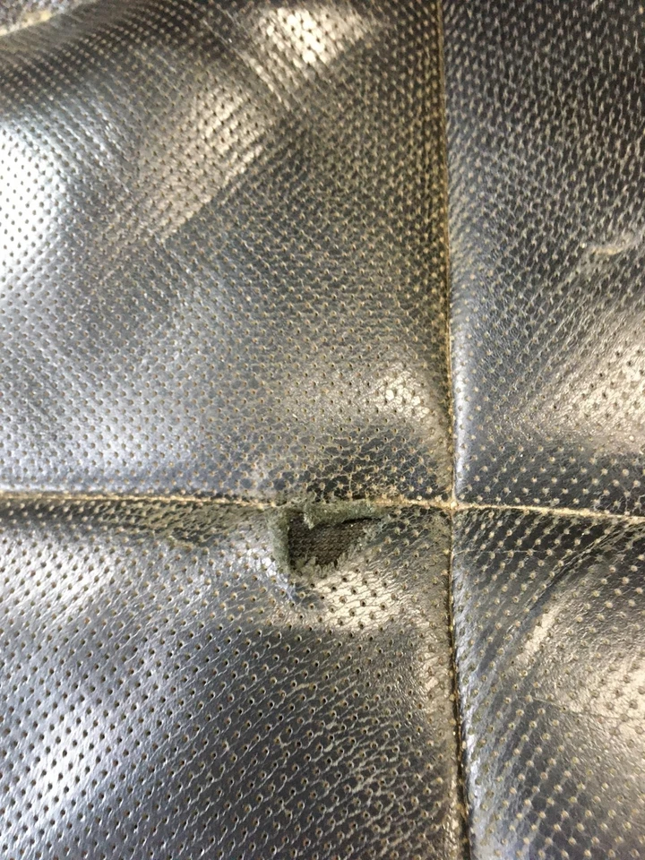 17 LINCOLN CONTINENTAL DRIVER LEFT Front Seat *Has Tearing* Foto 4 de 4