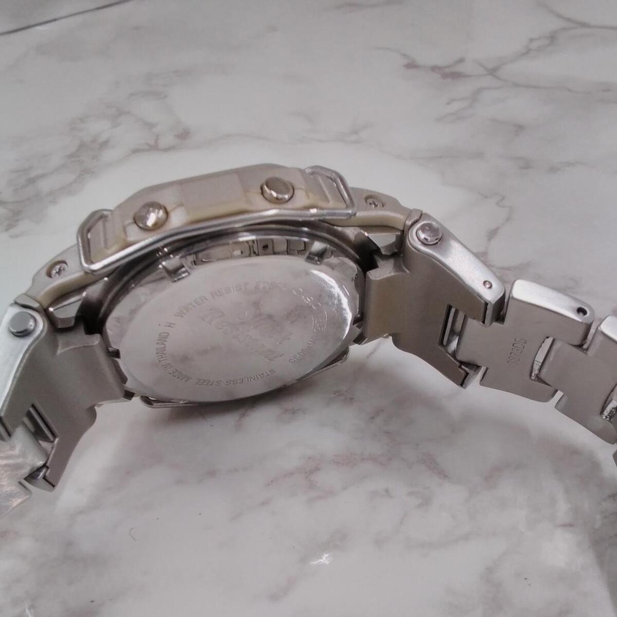 CASIO DW-5000D-8JF Watch 200m Waterproof Digital Silver CASIO DW-5000D-8JF Watch 200m Waterproof Digital Silver