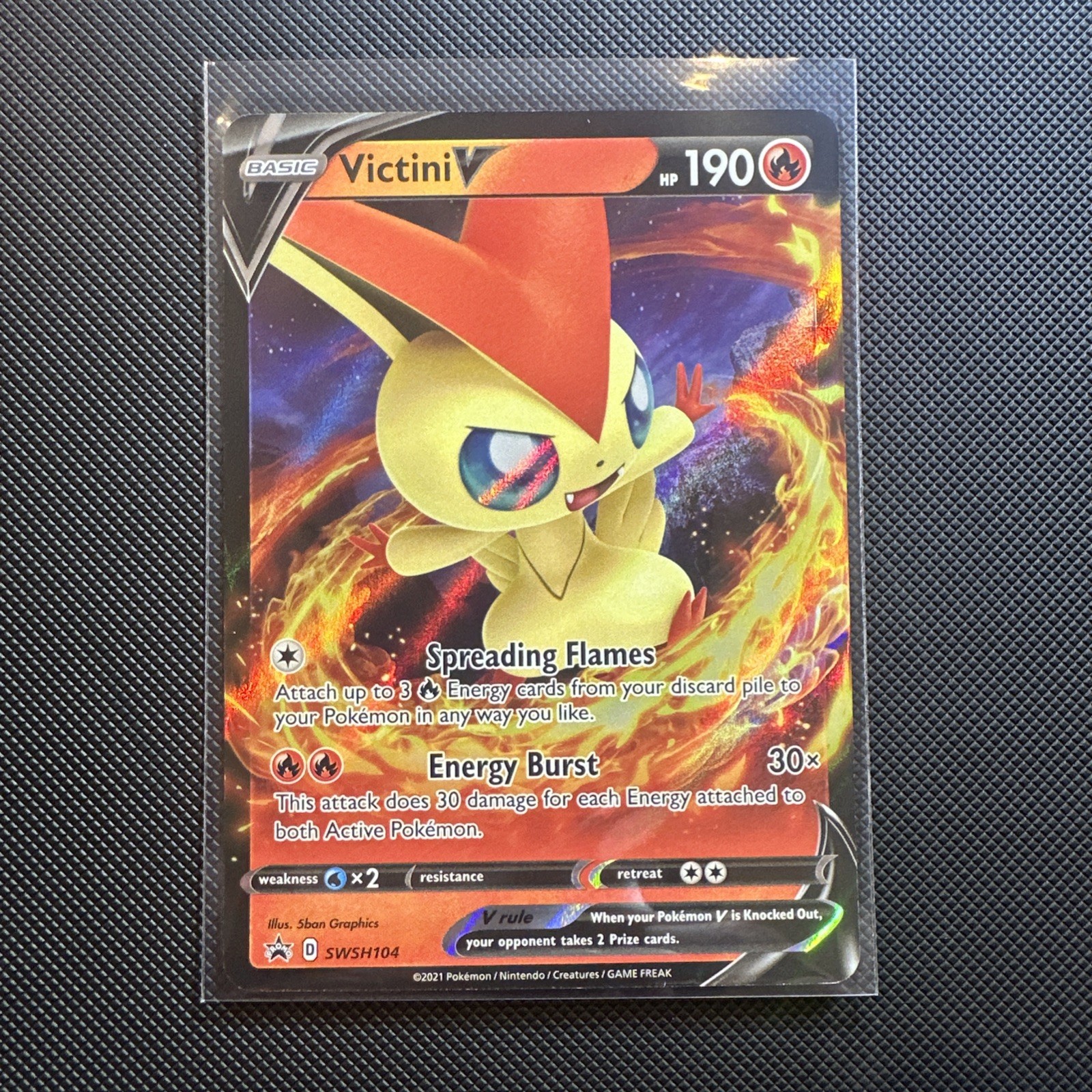 Victini V #swsh104 Mint Pokemon Card