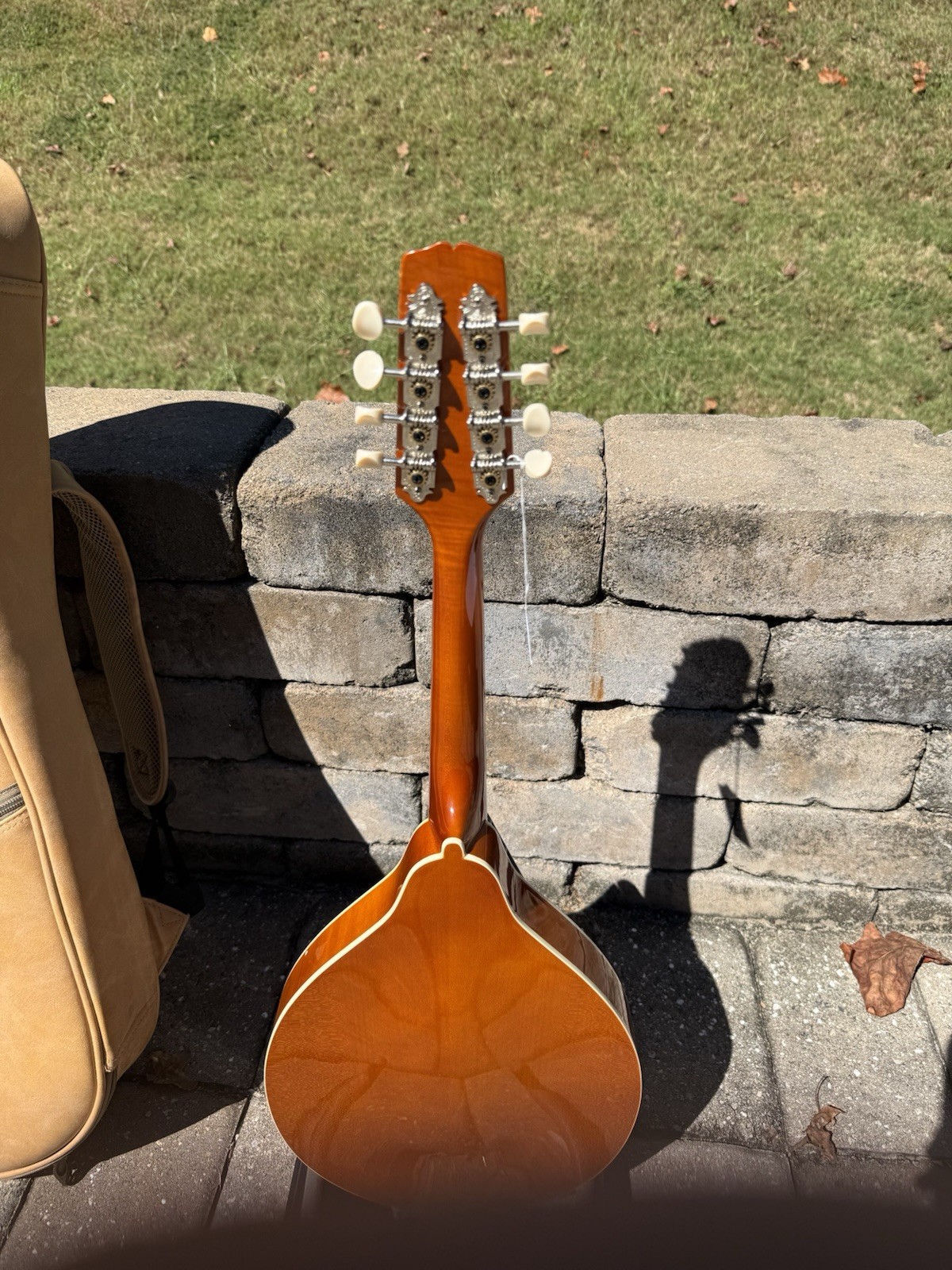 2022 Kentucky KM-272 Deluxe Oval Hole A Style Mandolin | eBay