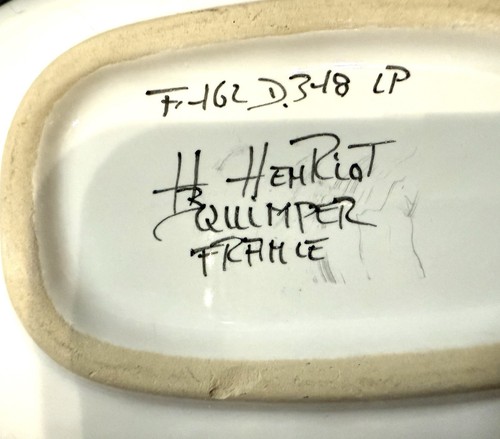 Pickle Oval Dish with Man Henriot, Henriot Quimper 7”x 5” As Is - Picture 12 of 15