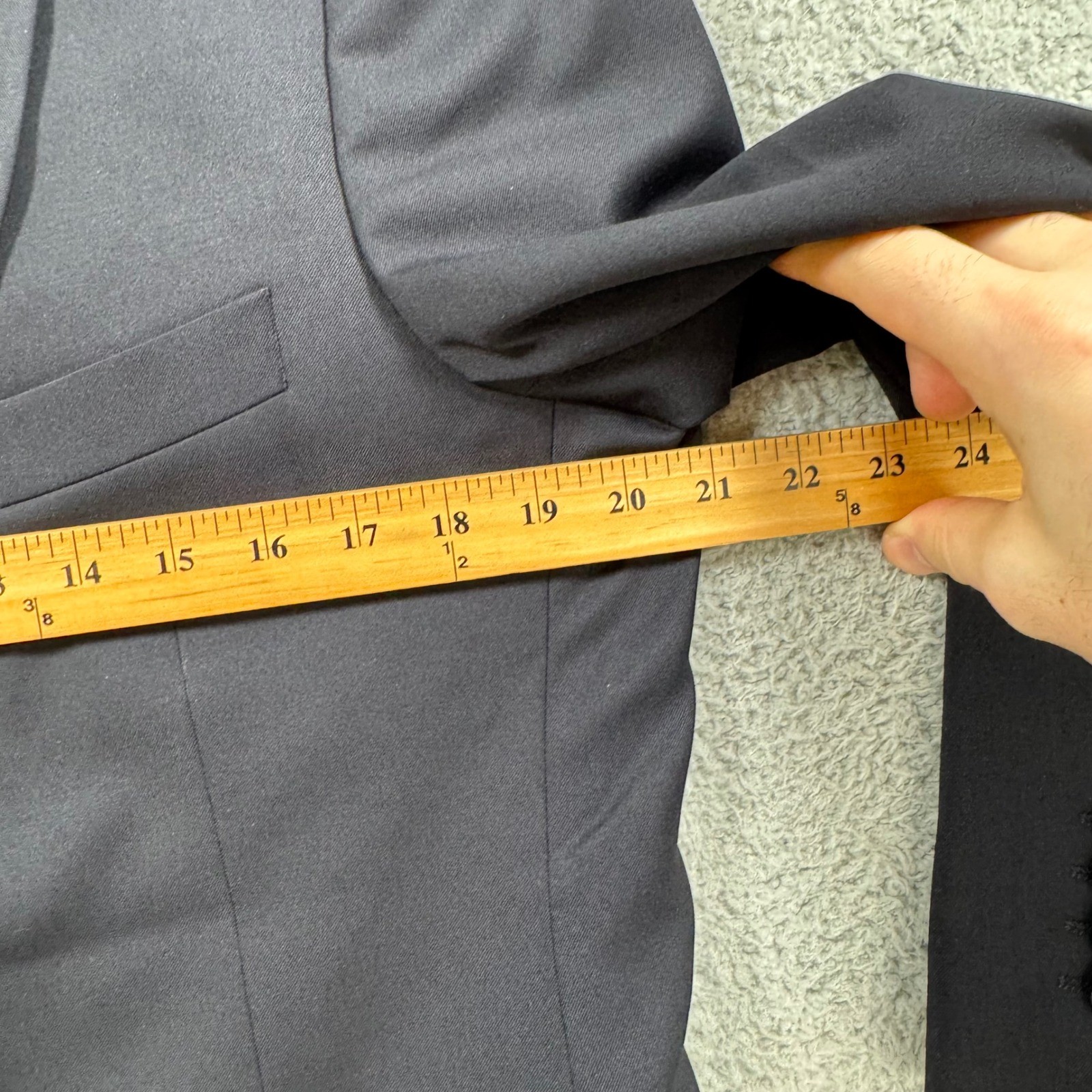 HUGO BOSS Navy Blue Wool Two Button Blazer Suit Jacket Mens 40R thumbnail 3