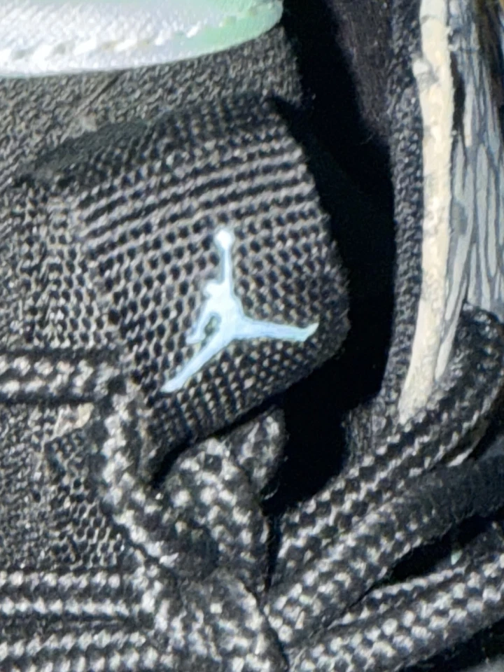 Jordan Nike First Class Black Emerald Rise Cement Grey Sz6 Youth Clean - Image 3 of 4