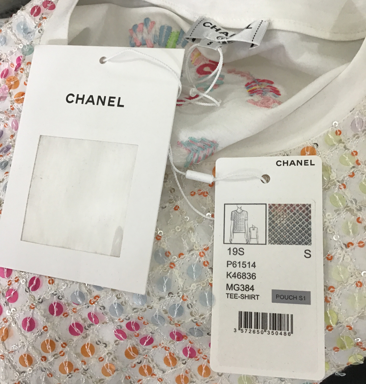 Chanel T-Shirt White S Sleeve Aurora Sequin Front Back Embror CC Nwt Size S image 8