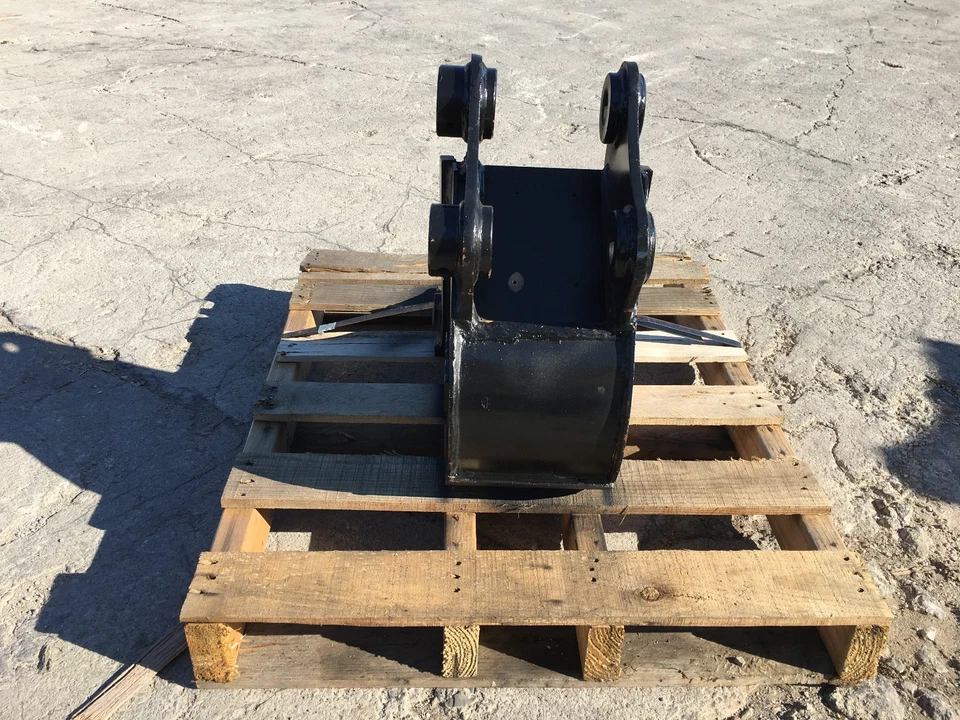 Nuevo cucharón excavadora de alta resistencia de 10" para Takeuchi TB228 Foto 2 de 4