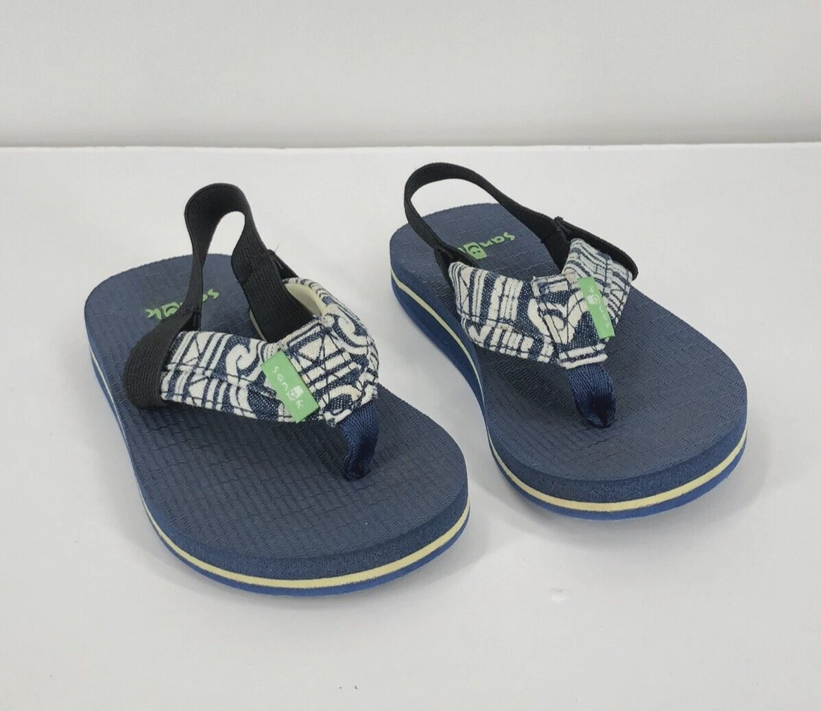 Sanuk hotsell boys sandals