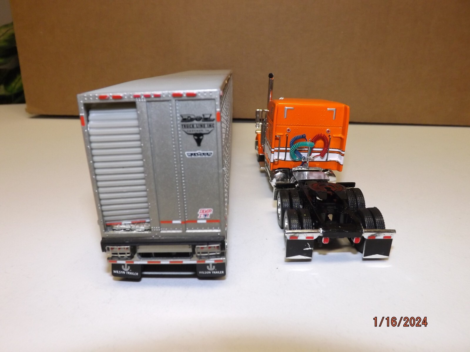 DCP 1/64 PETERBILT "D & L" CATTLE HAULER eBay