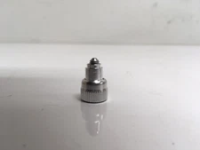 24 NEW Southco 47-12-522-14, Phillips 10-32 Knurled Captive Screw Fasteners