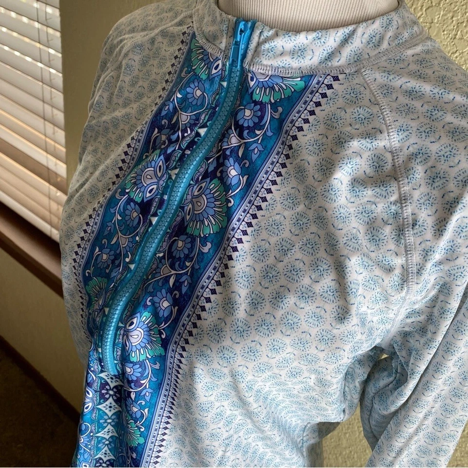 Top de natación de manga larga Aqua Et Sol Rashguard cuello alto UPF 50 1/2 cuello con cremallera Foto 2 de 4