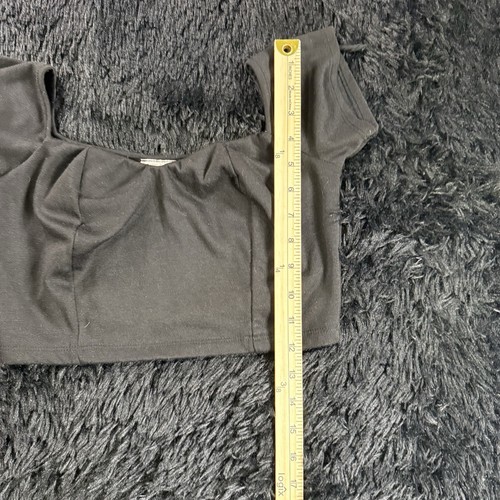Top Corto Arcilla EE. UU. Negro Hombro Descubierto Minimalista Coqueta Baddie Estético Talla M - Imagen 3 de 6